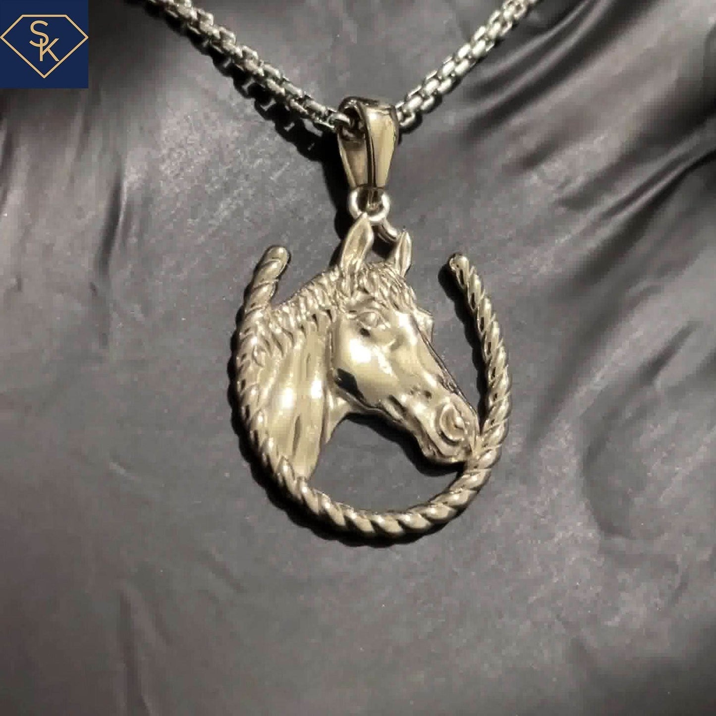 Horse Shoe Pendant - SK Custom Jewelry