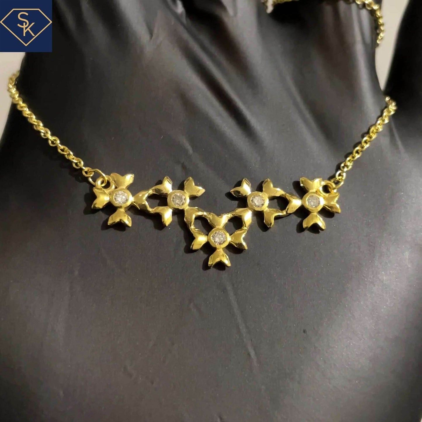 Flowers Pendant with Rollo Chain - SK Custom Jewelry