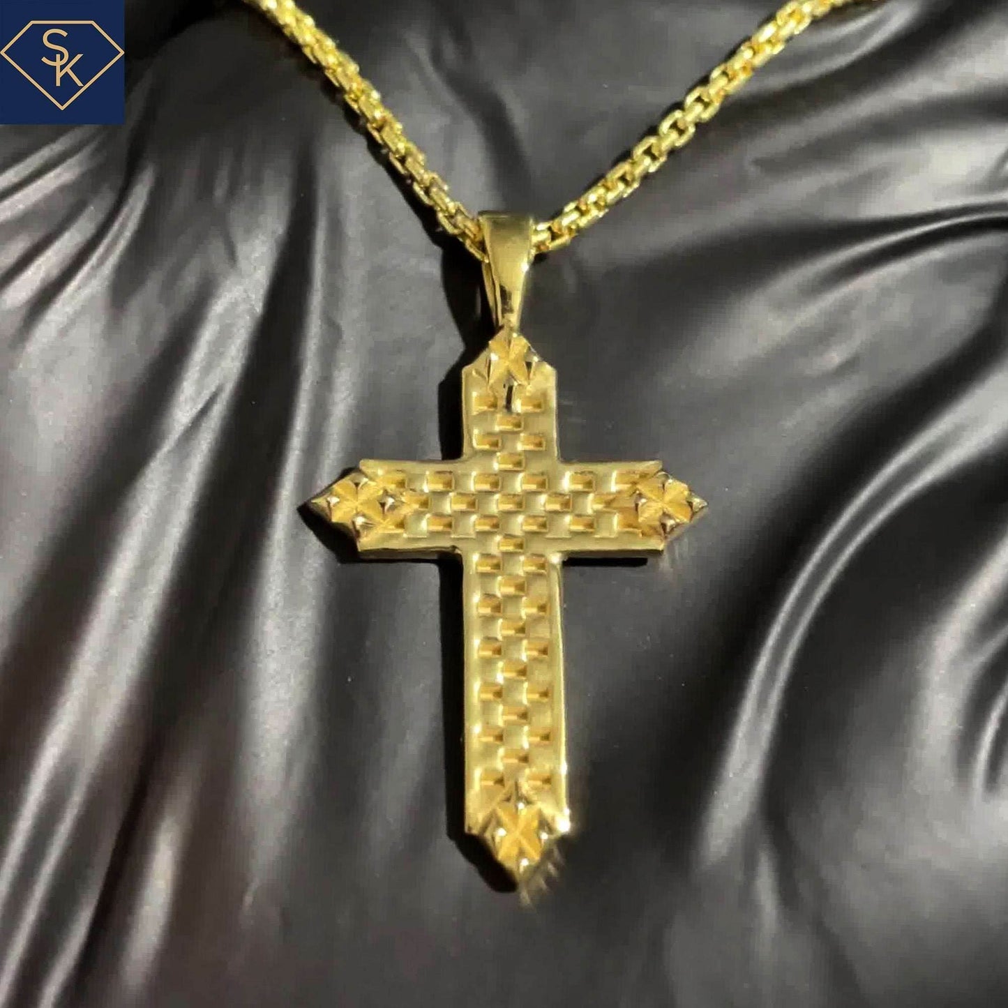 Cross Pendant - SK Custom Jewelry