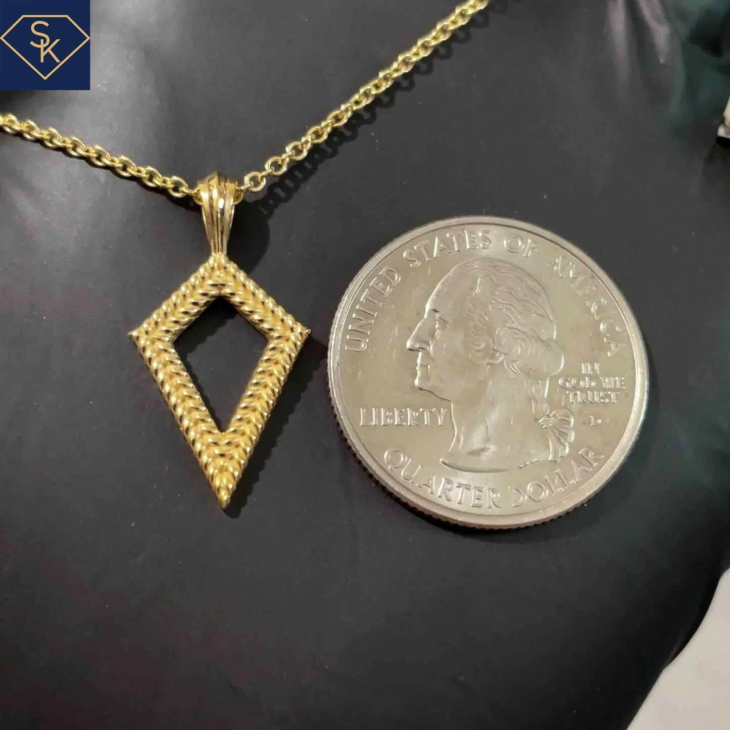 Kite Pendant with Double Rope textures - SK Custom Jewelry