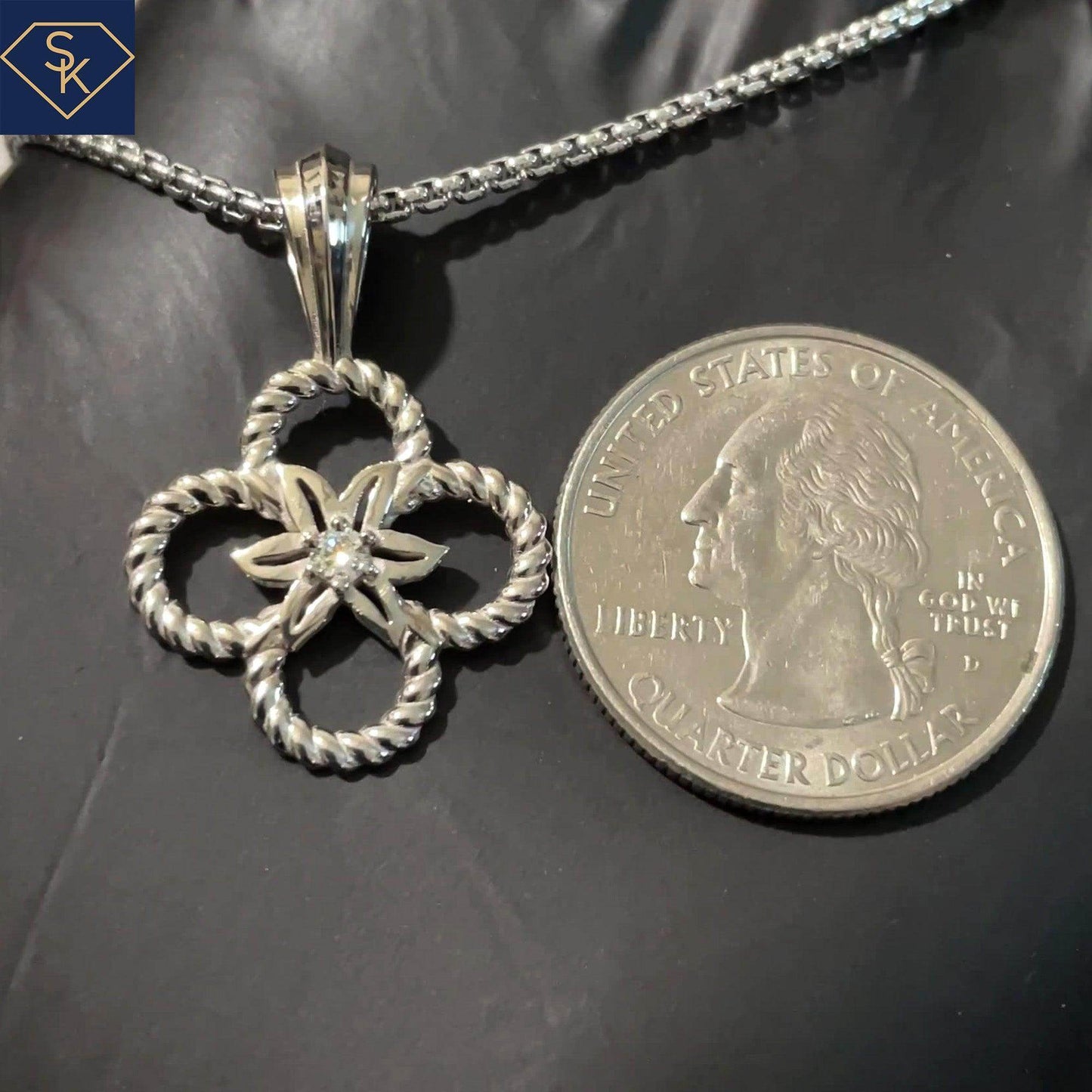 Clover Diamond with Rope Design Pendant - SK Custom Jewelry
