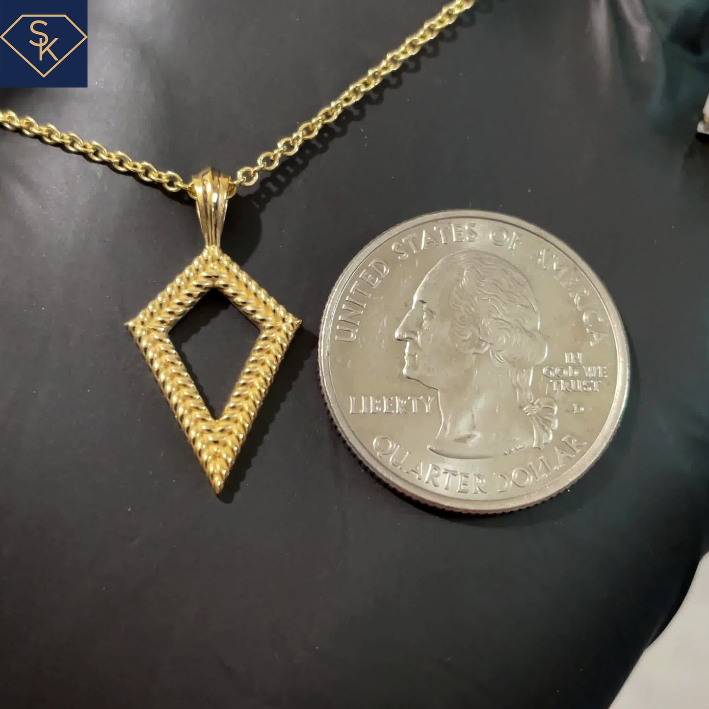 Kite Pendant with Double Rope textures - SK Custom Jewelry