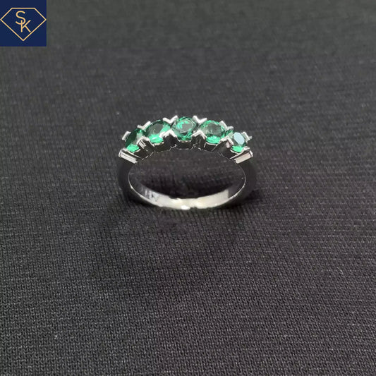 Lab Emerald Band