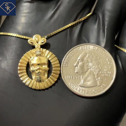 Skull Pendant with Star Diamond