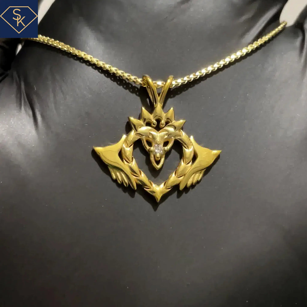 Claddagh Charm Pendant