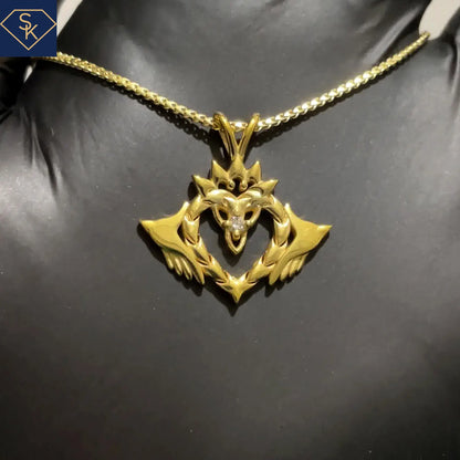 Claddagh Charm Pendant