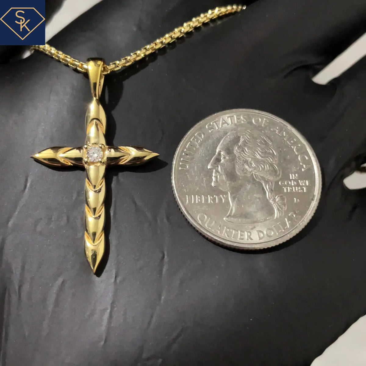 Diamond Cross Pendant with Dynamic Movement Pattern