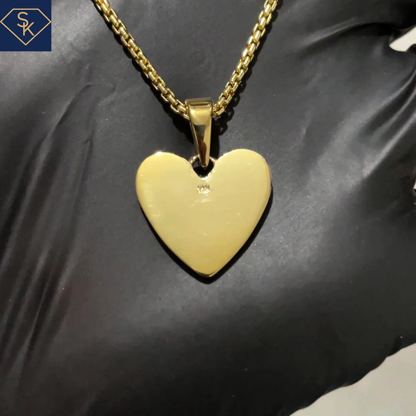Classic Heart Pendant with Star Diamond
