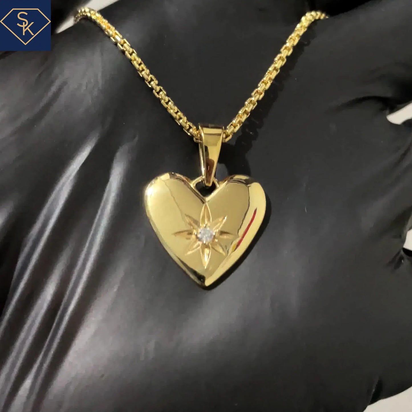 Classic Heart Pendant with Star Diamond