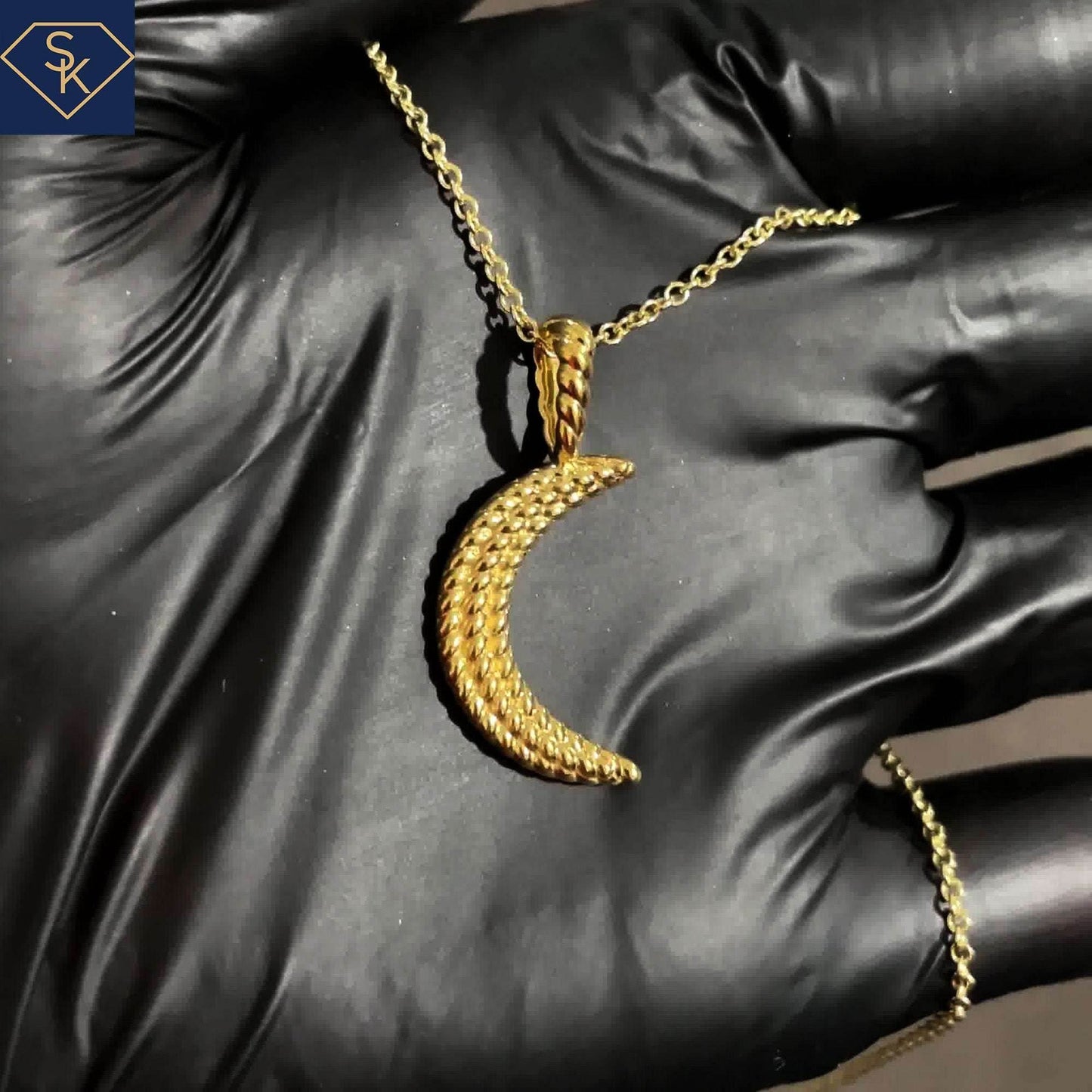 Moon Pendant - SK Custom Jewelry