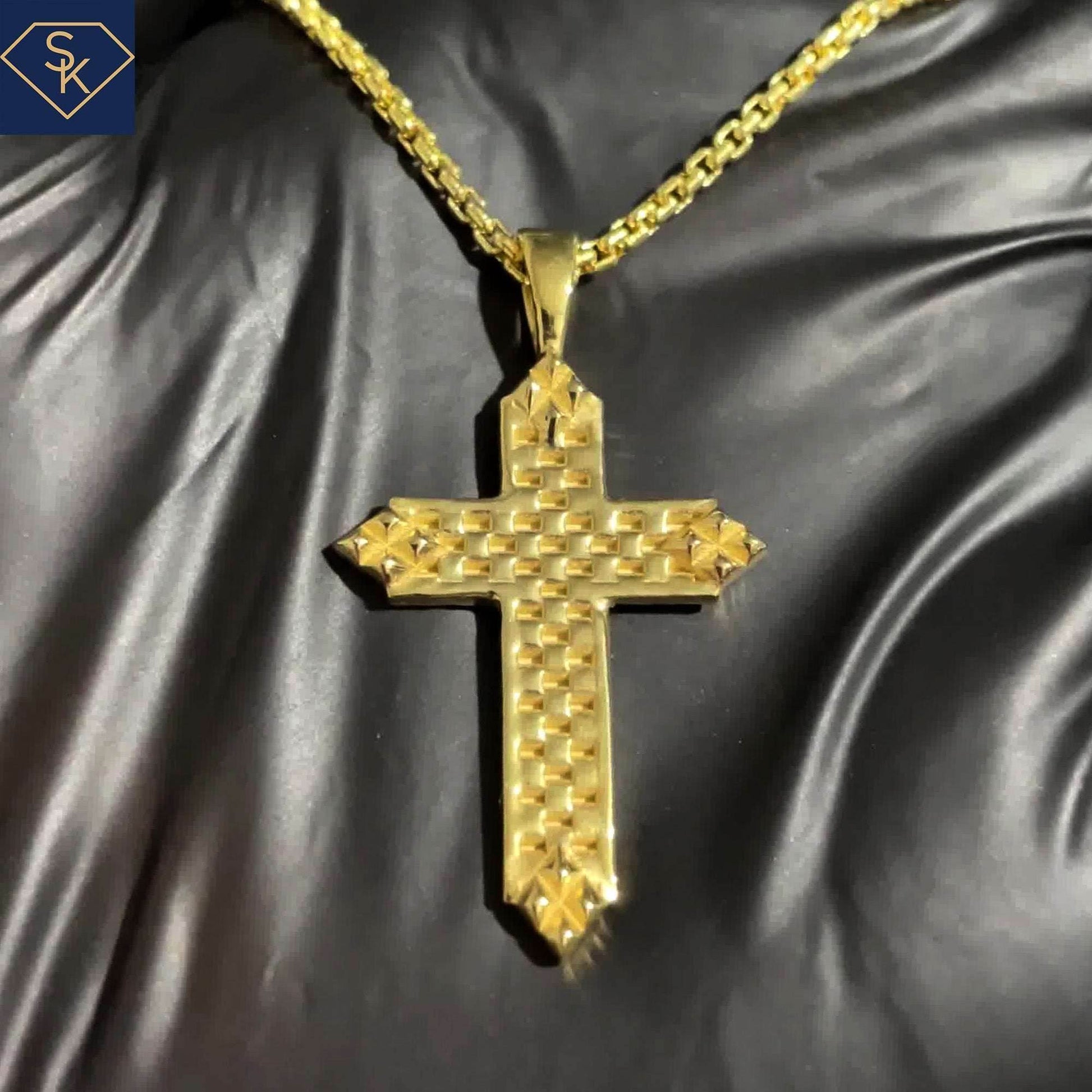 Cross Pendant - SK Custom Jewelry