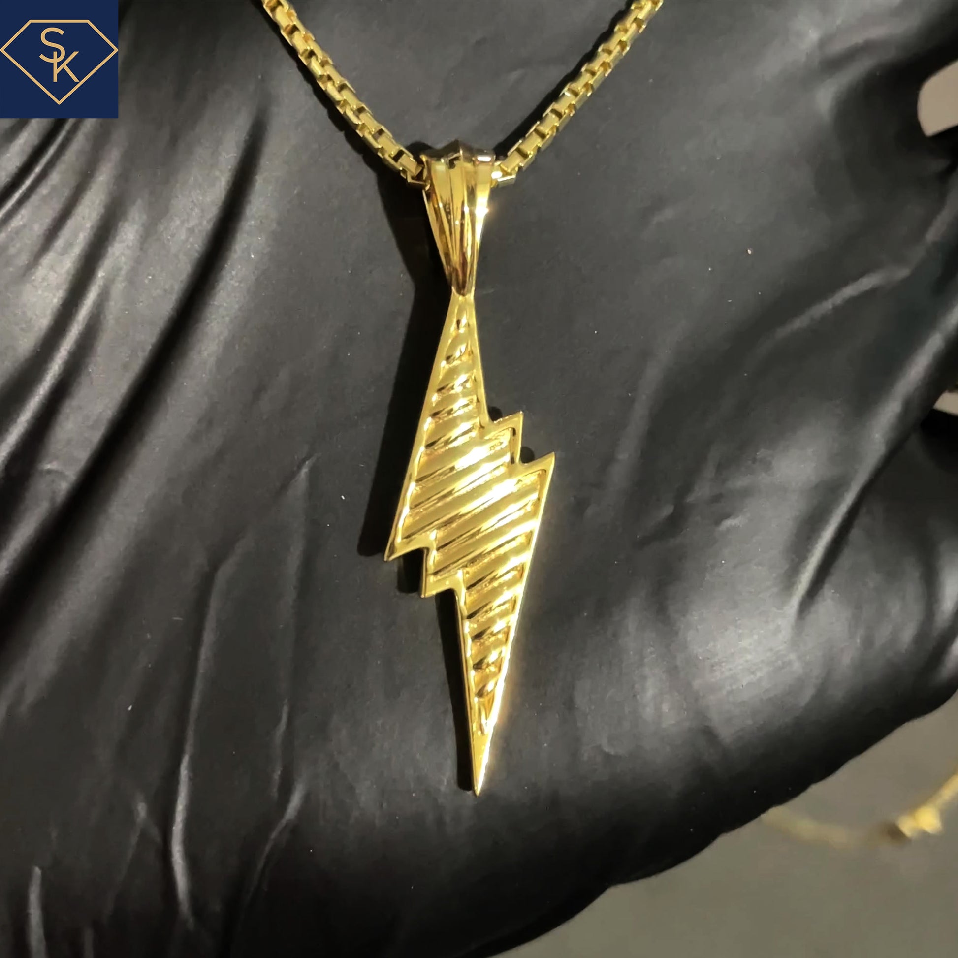 14K Yellow Gold Lightening Bolt Pendant