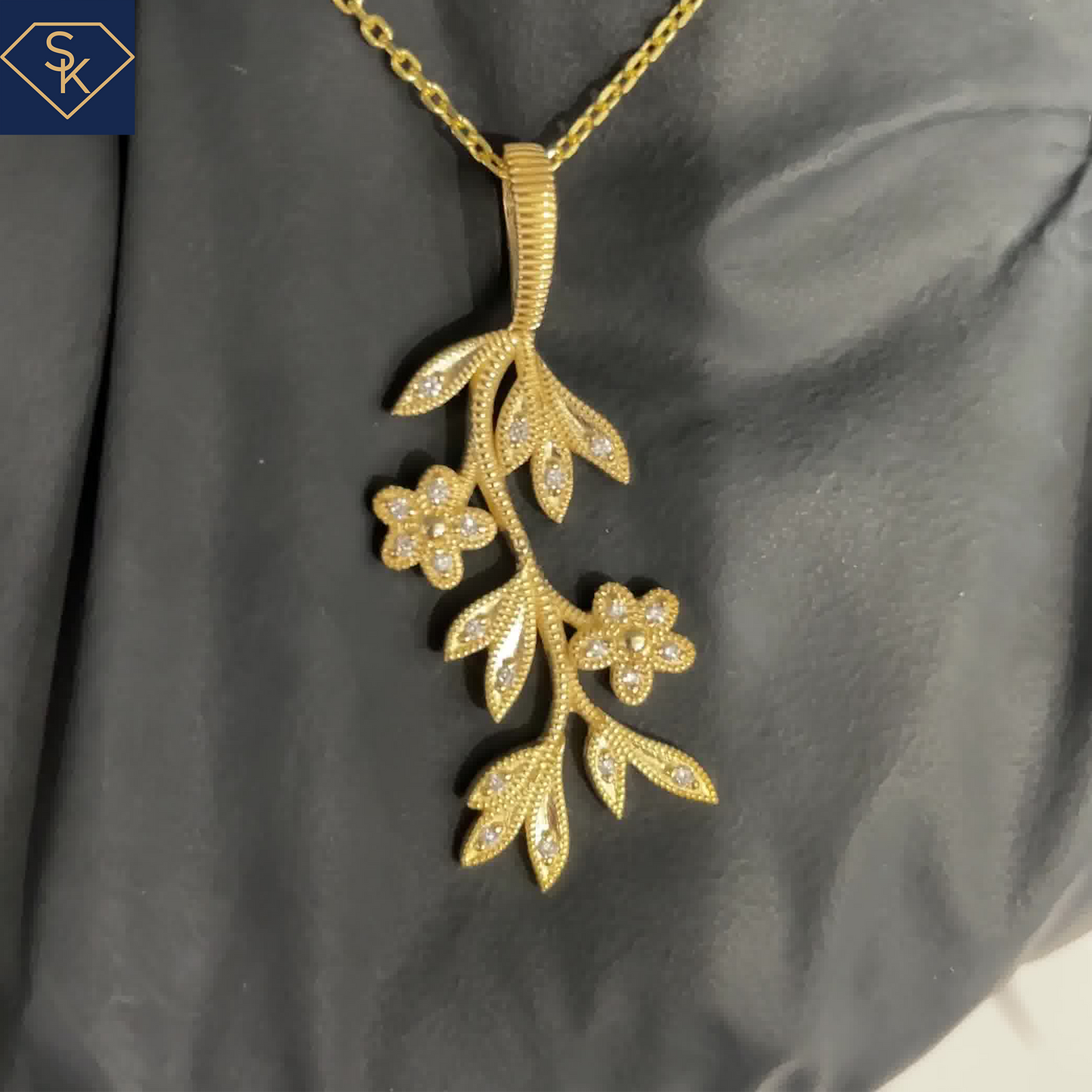 14K Solid Gold Diamond Flower Pendant