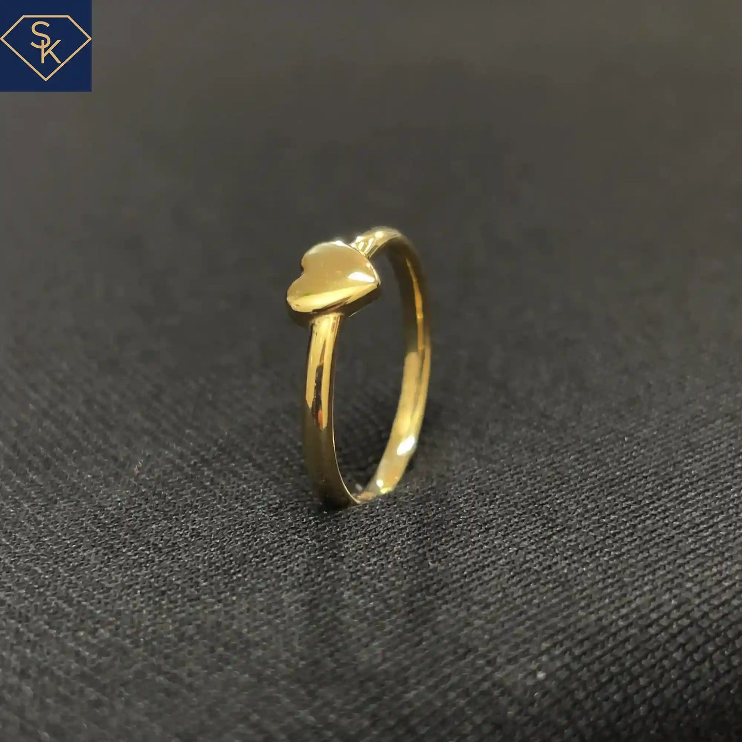 Classic Heart Ring