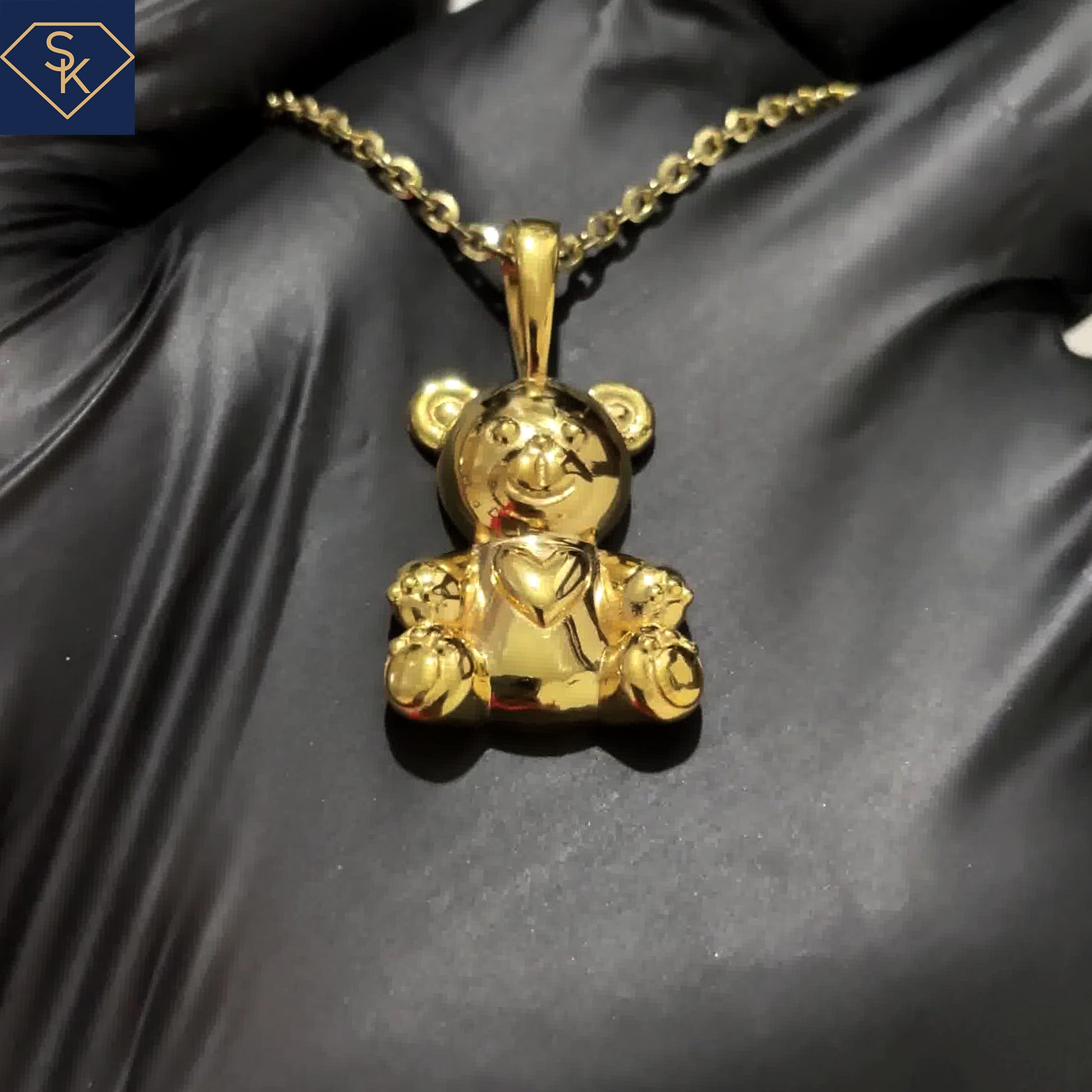 14K Yellow Gold Lovely Bear Pendant