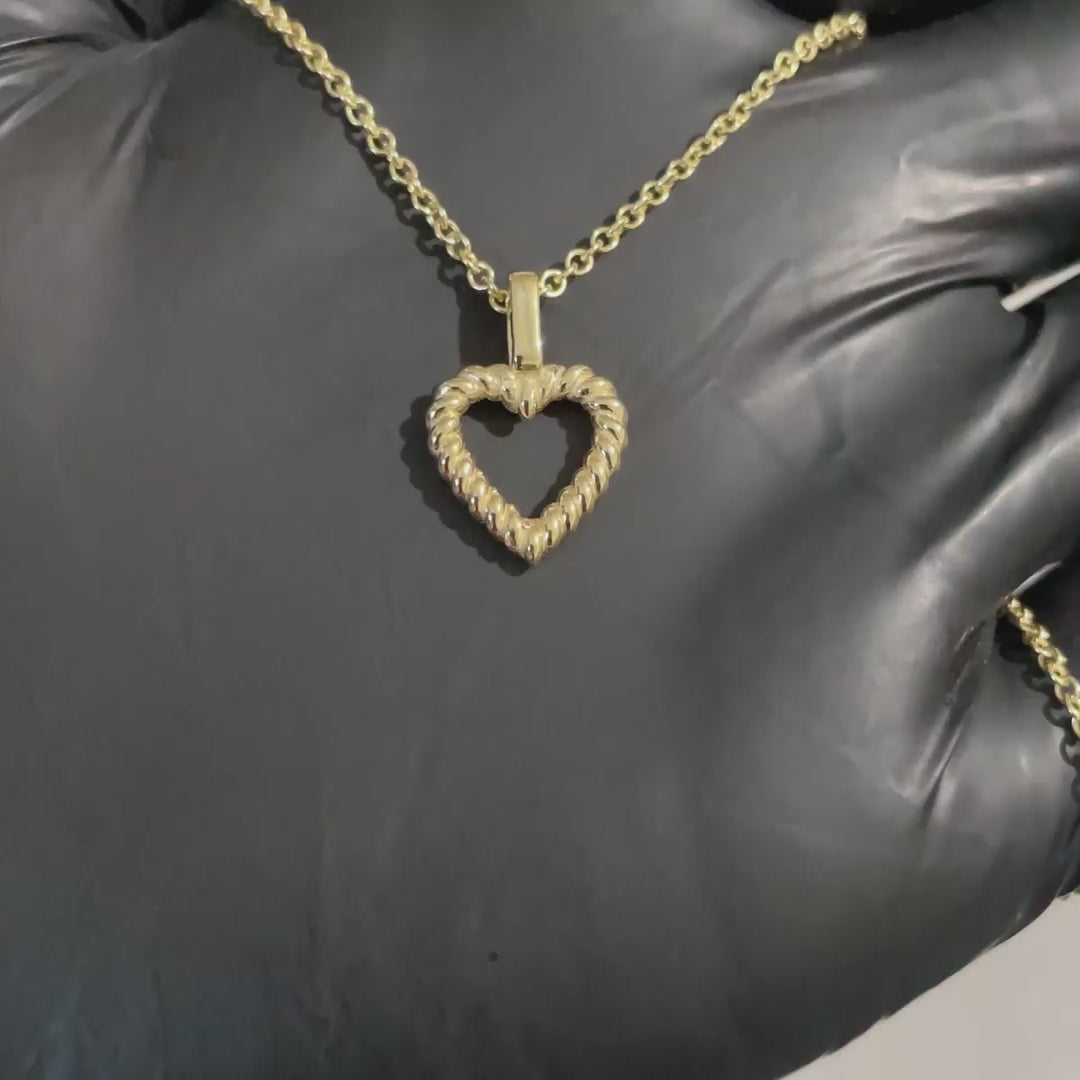 Mini Heart Pendant with Rope design